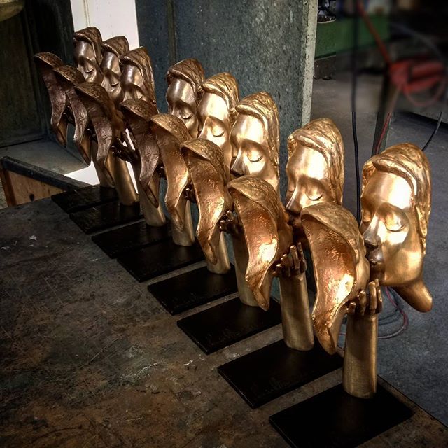arte artist milano bronze bronzo sculpture scultura design fonderia fonderiaartistica fusione fonderiaartisticamapelli cerapersa patina multipli